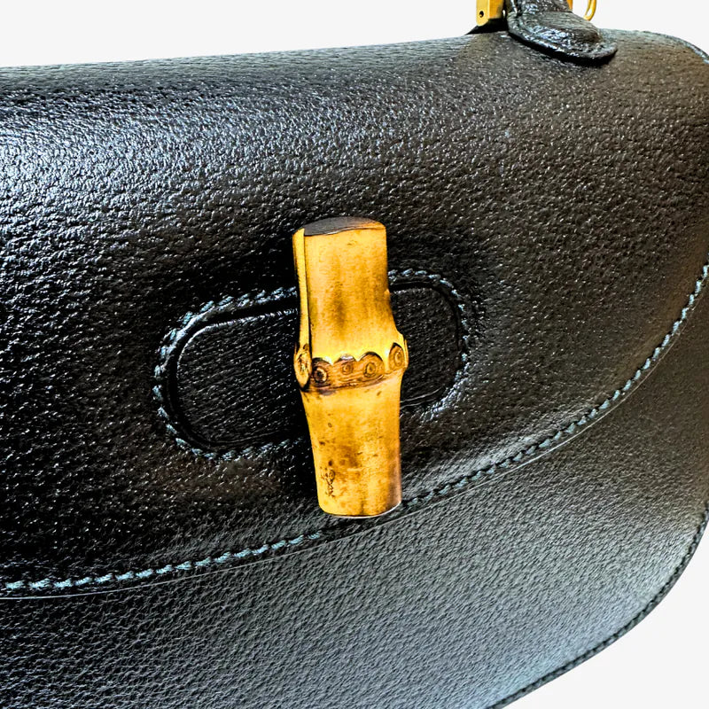 jw392-gucci-vintage-black-pigskin-leather-bamboo-shoulder-bag