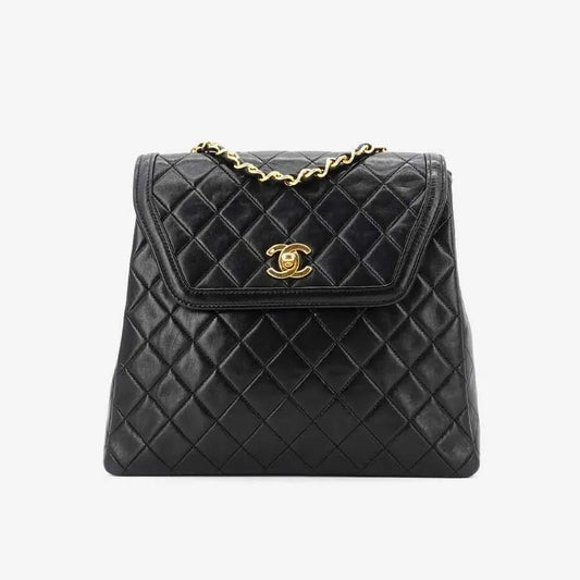 jq932-chanel-vintage-black-lambskin-trapezoid-flap-bag