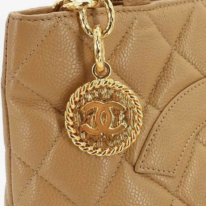 c239-chanel-vintage-beige-caviar-leather-1804-tote-bag