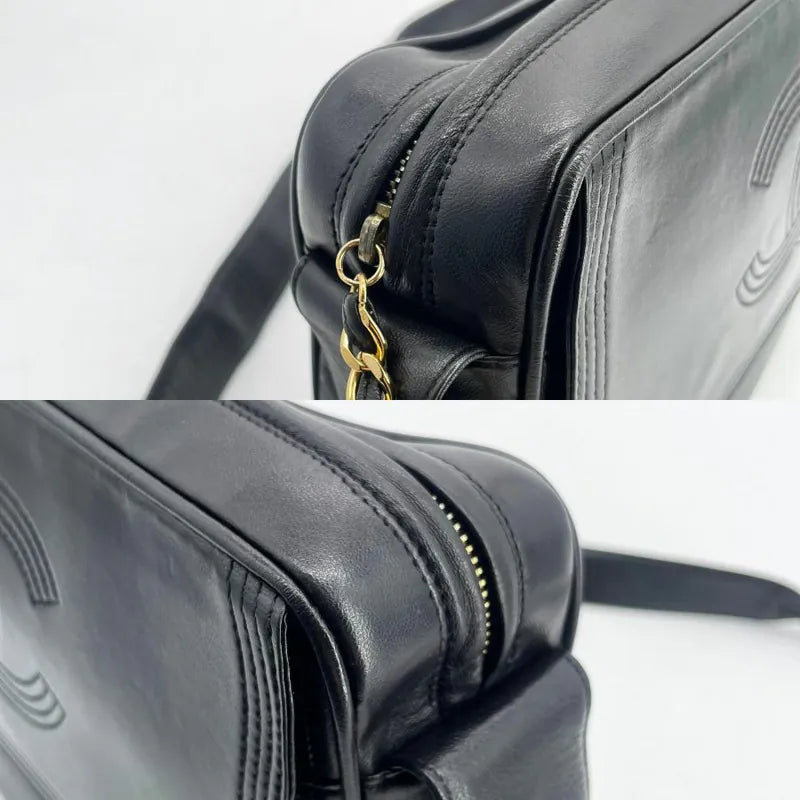 rc156-chanel-vintage-black-lambskin-camera-bag