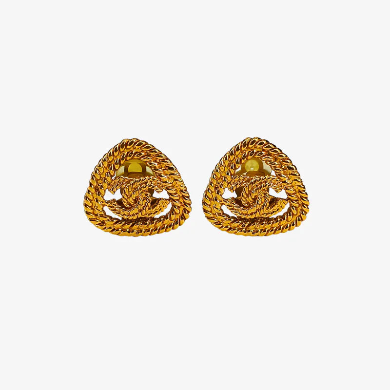 c466-chanel-vintage-cc-rope-triangle-gold-plated-clip-on-earrings