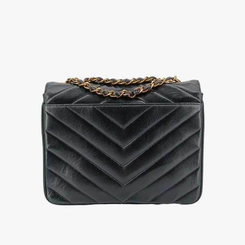 jt283-chanel-vintage-black-lambskin-chevron-envelope-flap-bag