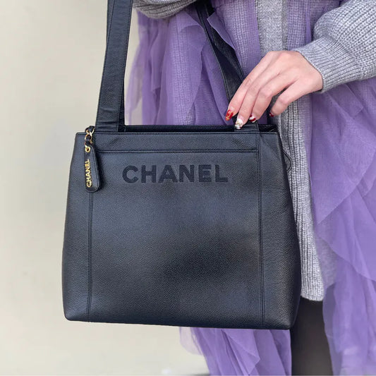 rc245-chanel-vintage-black-caviar-leather-embroidered-logo-tote-bag