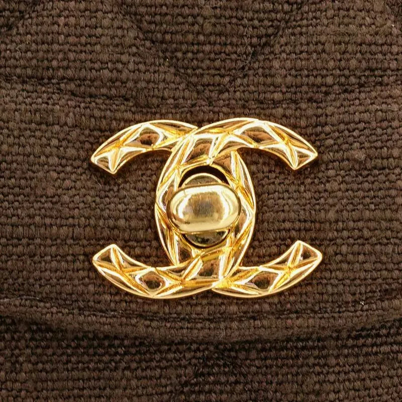 js011-chanel-vintage-brown-linen-gold-chain-camera-bag