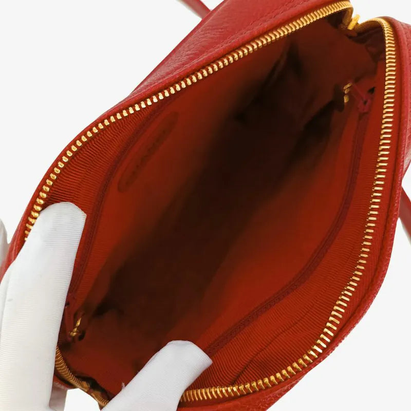 jah139-chanel-vintage-red-caviar-leather-tote-bag