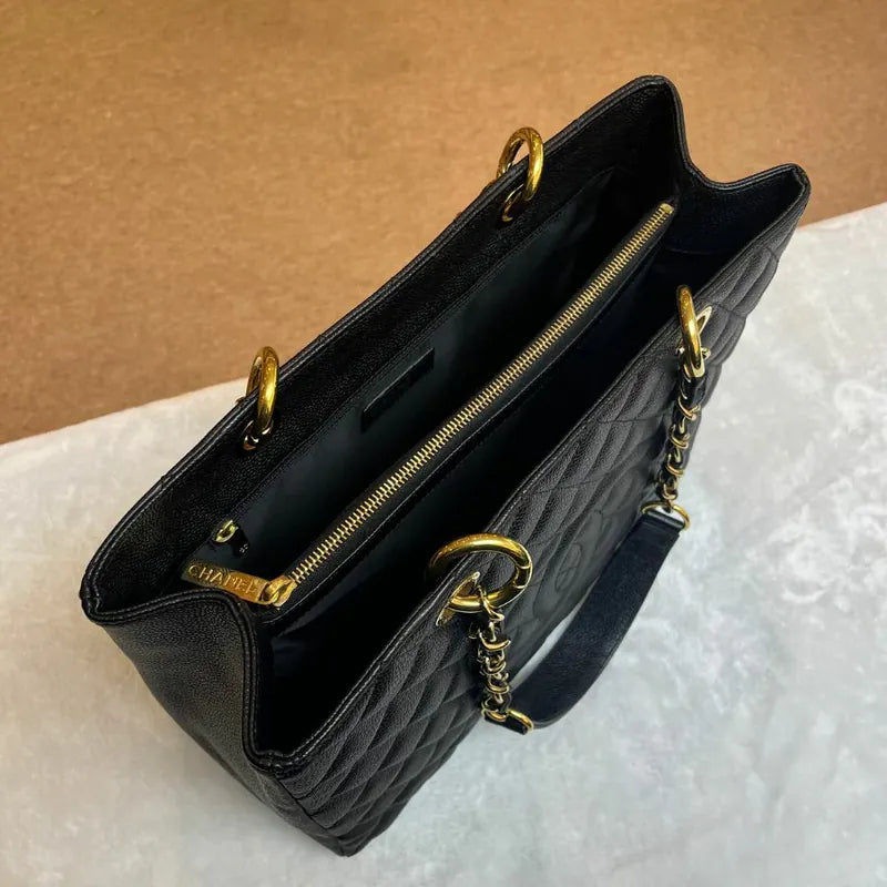 rb457-chanel-vintage-black-caviar-leather-gst-tote-bag