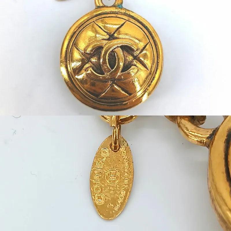 ra157-chanel-gold-key-ring