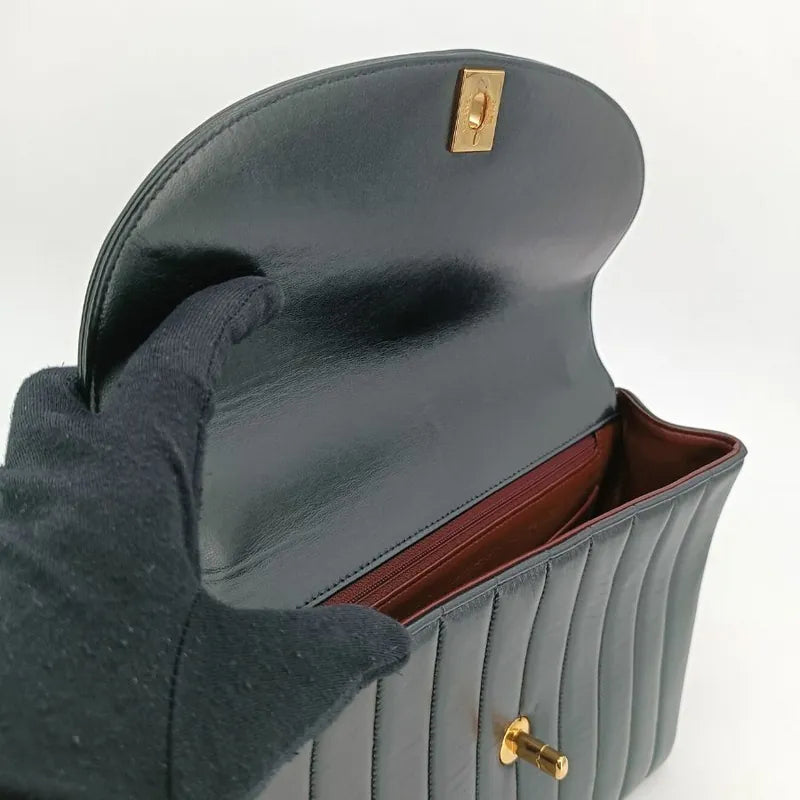 js052-chanel-vintage-dark-green-lambskin-vertical-flap-bag