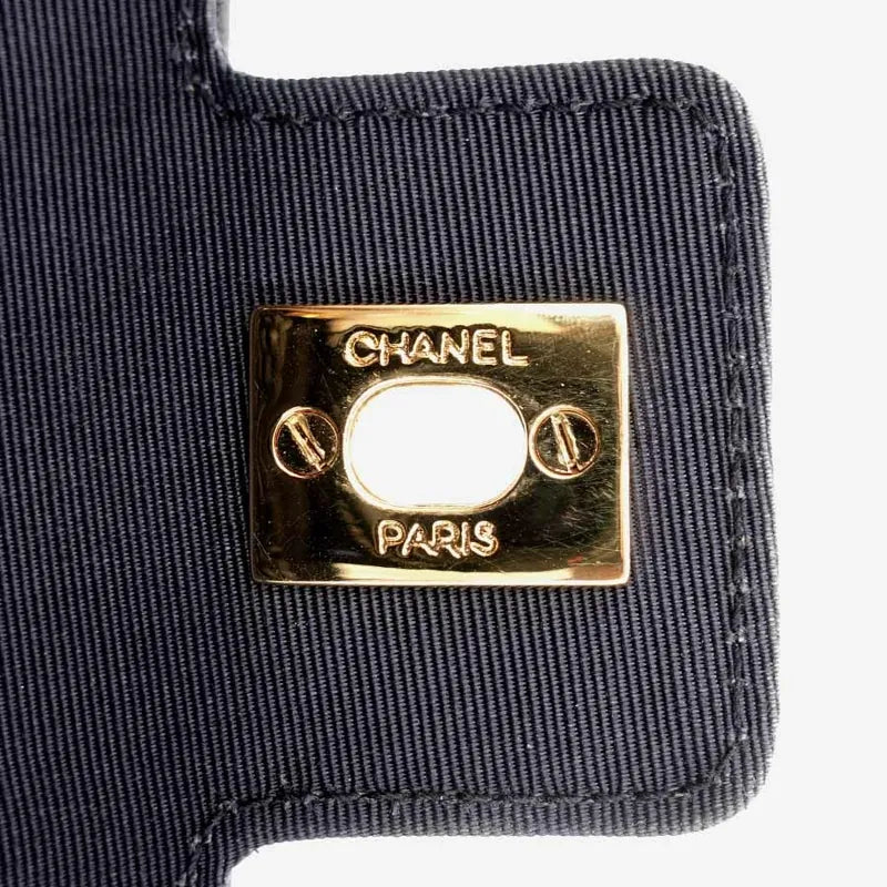 jq903-chanel-vintage-navy-rattan-flap-handbag