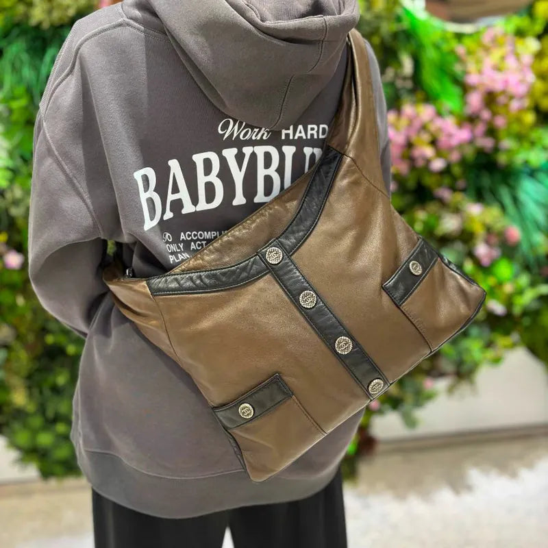 rb727-chanel-vintage-girl-dark-brown-leather-bag