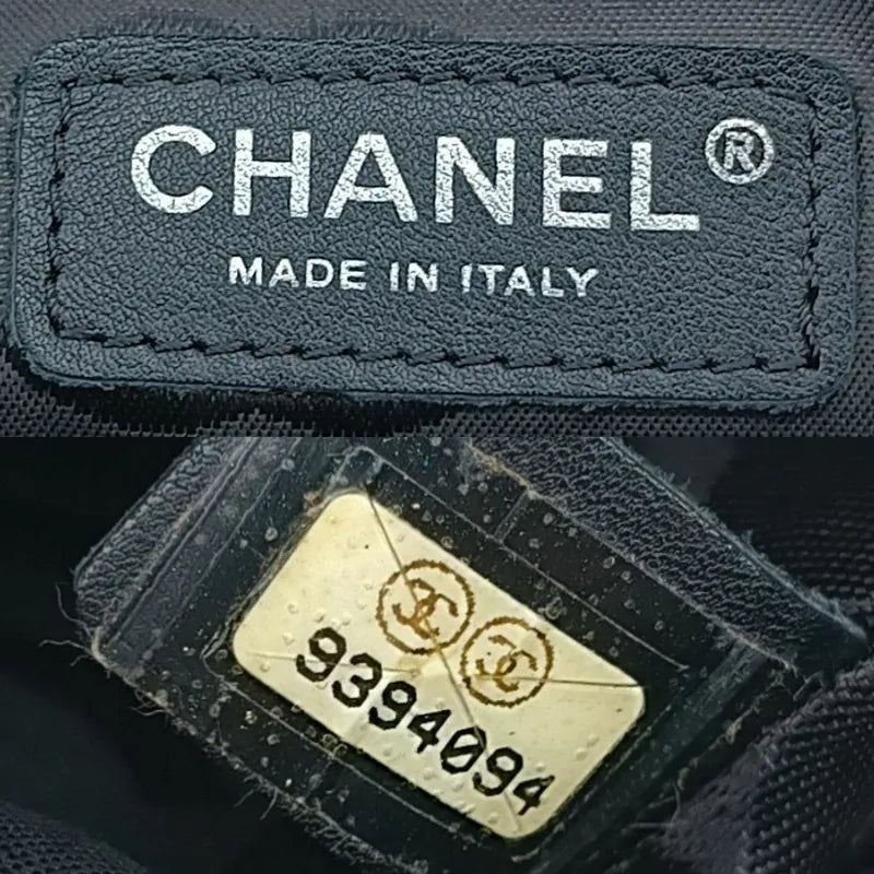 ra811-chanel-vintage-beige-calfskin-cambon-shoulder-bag