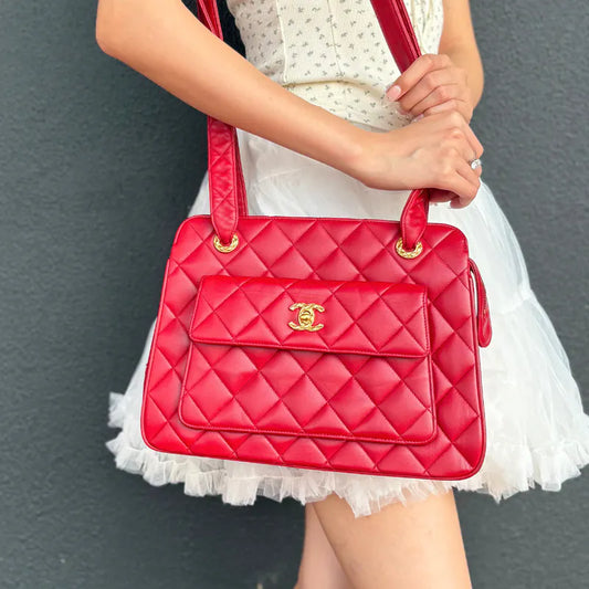 JX336 - CHANEL Vintage Red Lambskin Quilted Tote Bag