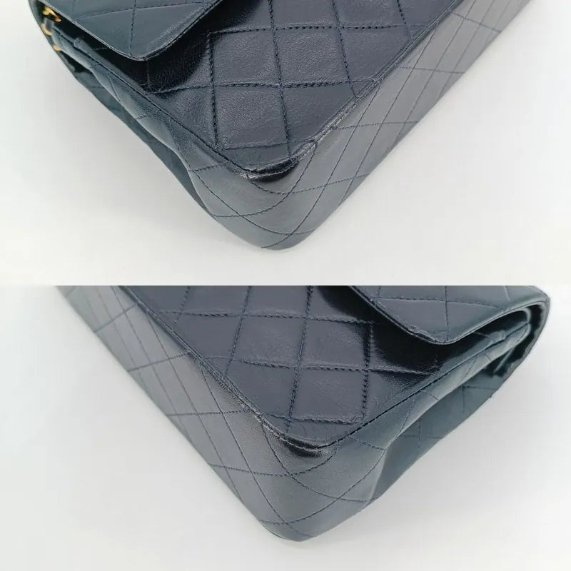 ra447-chanel-vintage-navy-lambskin-23cm-classic-flap-bag