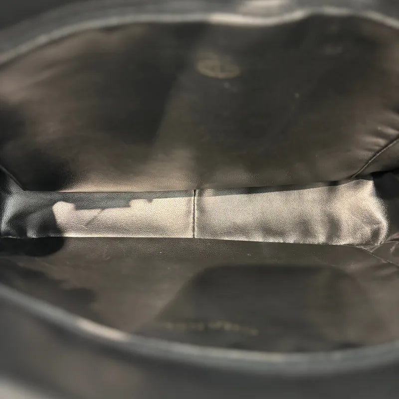 jw553-chanel-vintage-black-lambskin-quilted-tote-bag