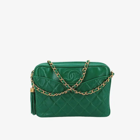 jt300-chanel-vintage-green-lambskin-tassel-camera-bag