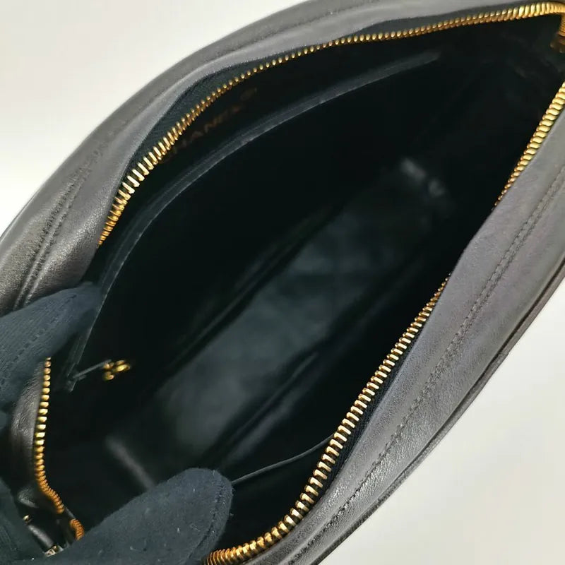 jah115-chanel-vintage-black-lambskin-quilted-camera-bag