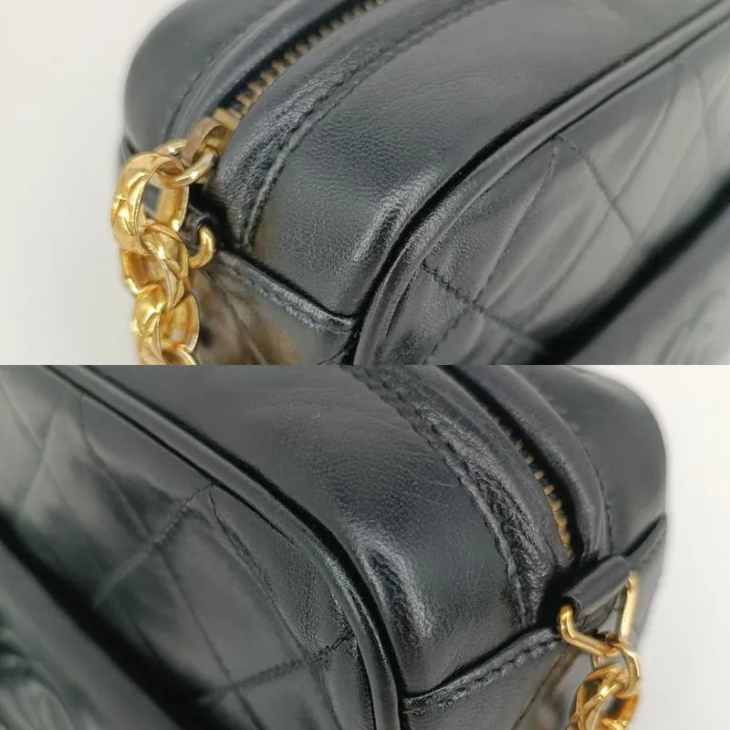 jr222-chanel-vintage-black-lambskin-tassels-gold-chain-camera-bag