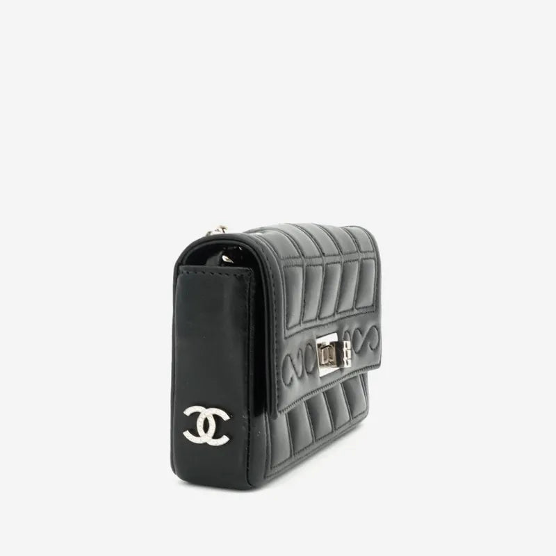 jq504-chanel-vintage-black-lambskin-mini-flap-bag