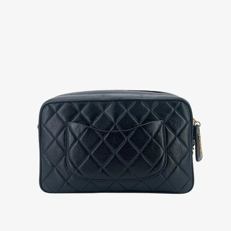 jah186-chanel-vintage-black-lambskin-quilted-camera-bag
