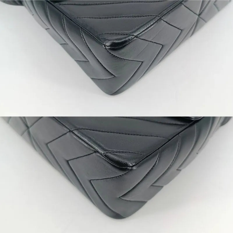rb664-chanel-vintage-black-lambskin-chevron-flap-bag
