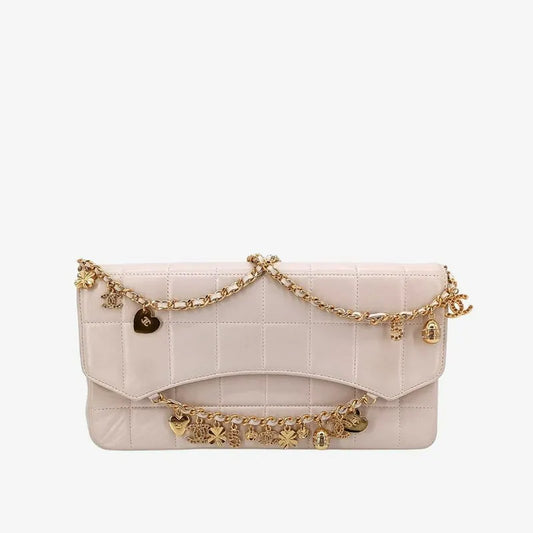 jah113-chanel-vintage-pink-lambskin-chocolate-bar-charms-flap-bag