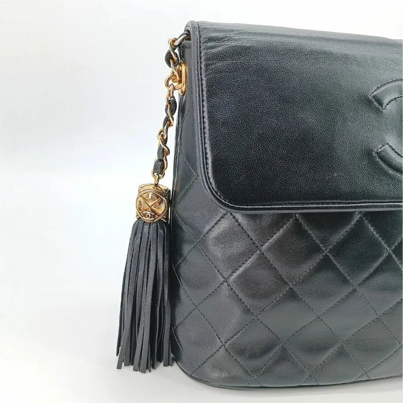 jah124-chanel-vintage-black-lambskin-quilted-flap-bag