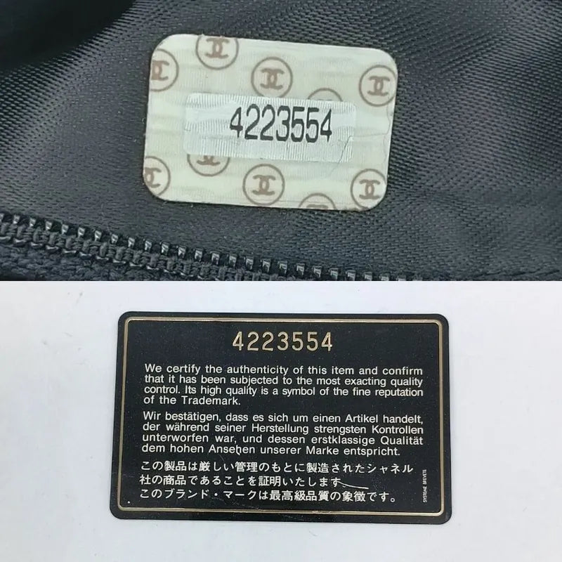 c374-chanel-vintage-black-caviar-leather-quilted-camera-bag