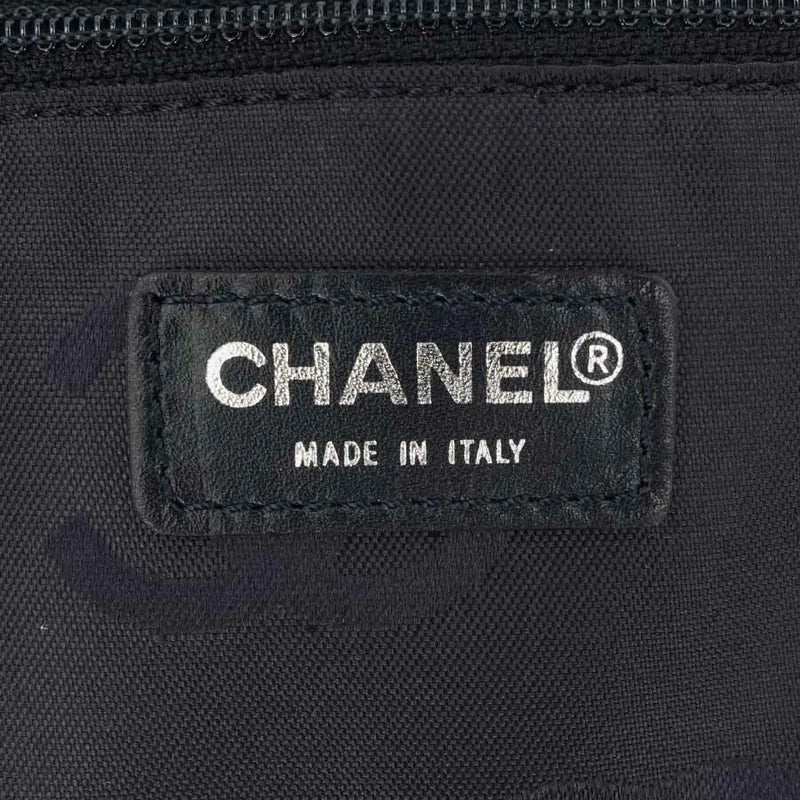 jq874-chanel-vintage-blue-denim-tote-bag