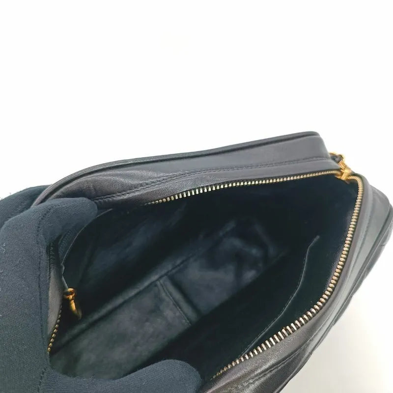 jt049-chanel-vintage-black-lambskin-quilted-camera-bag