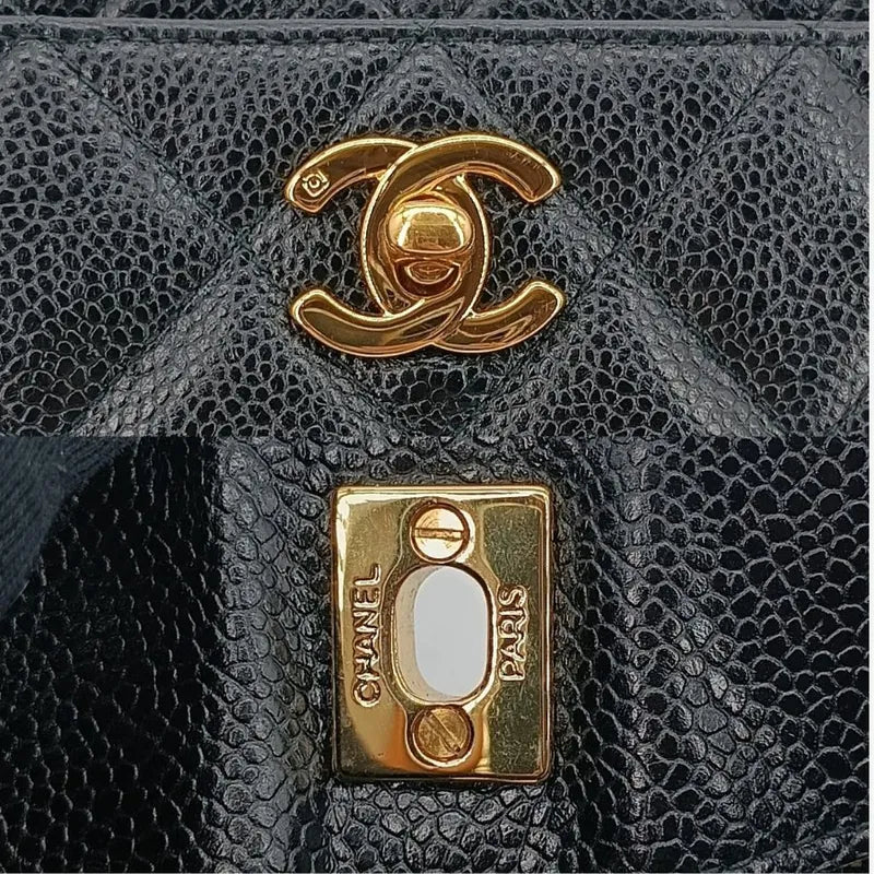 ra076-chanel-vintage-black-caviar-leather-quilted-camera-bag