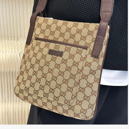 js899-gucci-brown-canvas-bag