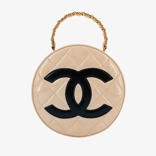 sh022-chanel-vintage-beige-patent-leather-round-vanity-handbag