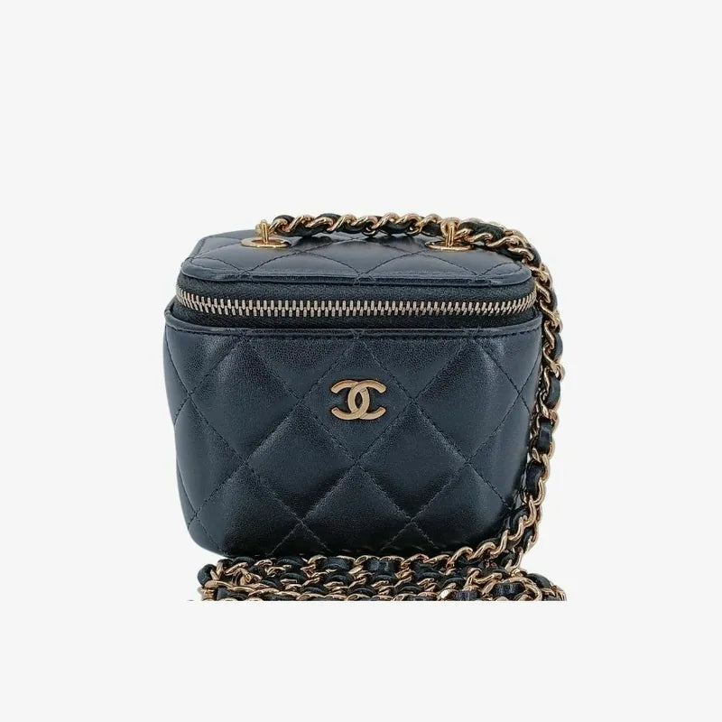 ra340-chanel-black-lambskin-mini-vanity-case-bag