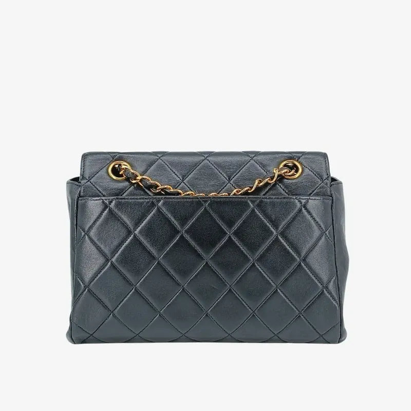 c355-chanel-vintage-black-lambskin-quilted-flap-bag