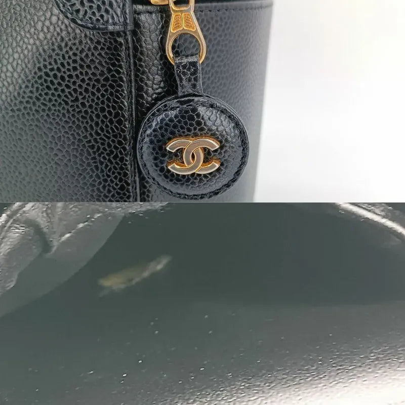 js939-chanel-vintage-black-caviar-leather-cosmetic-bag