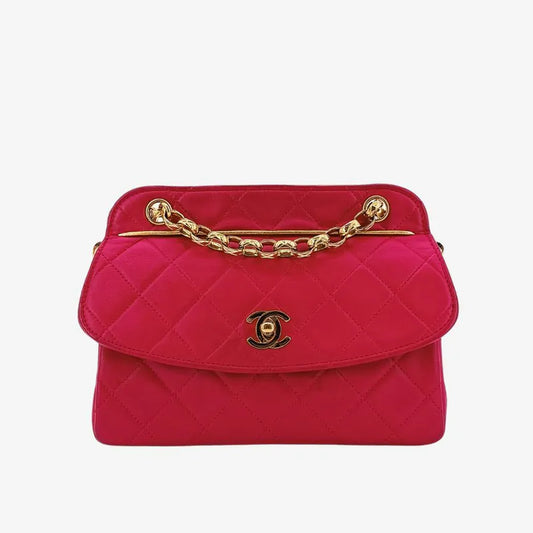ra627-chanel-vintage-pink-lambskin-gold-chain-flap-bag