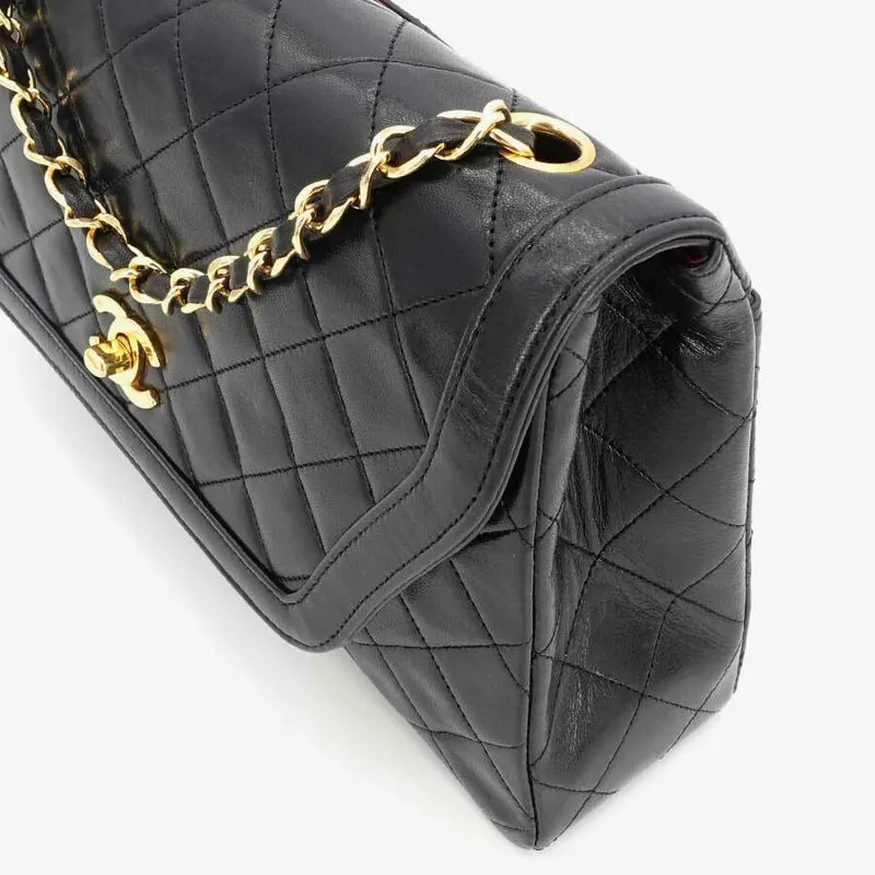 jr928-chanel-vintage-black-lambskin-trapezoid-flap-bag