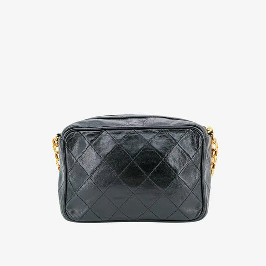 rb495-chanel-vintage-black-lambskin-tassel-camera-bag