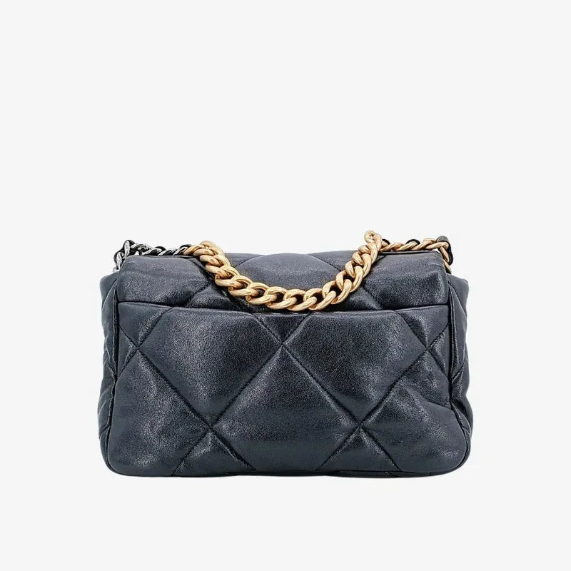 ra243-chanel-black-shiny-lambskin-quilted-19-shoulder-bag
