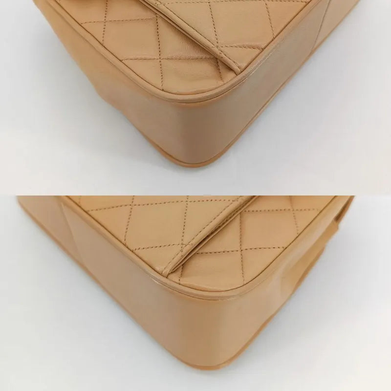 ra504-chanel-vintage-beige-lambskin-gold-chain-flap-bag