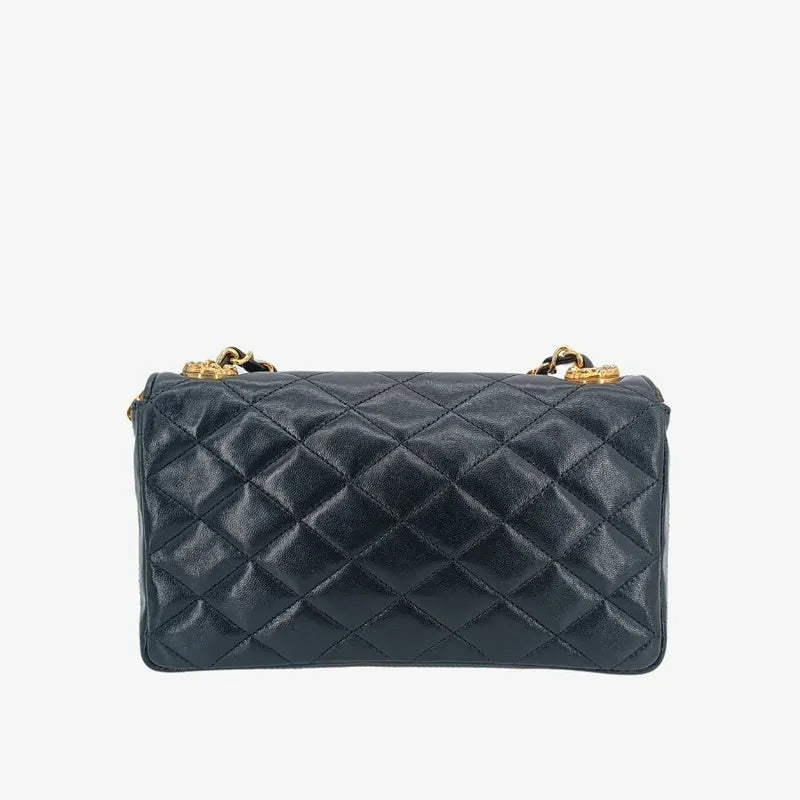 jt186-chanel-vintage-black-lambskin-crystal-embellished-pointed-flap-bag