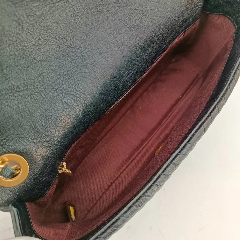 c486-chanel-vintage-black-calfskin-chevron-flap-bag