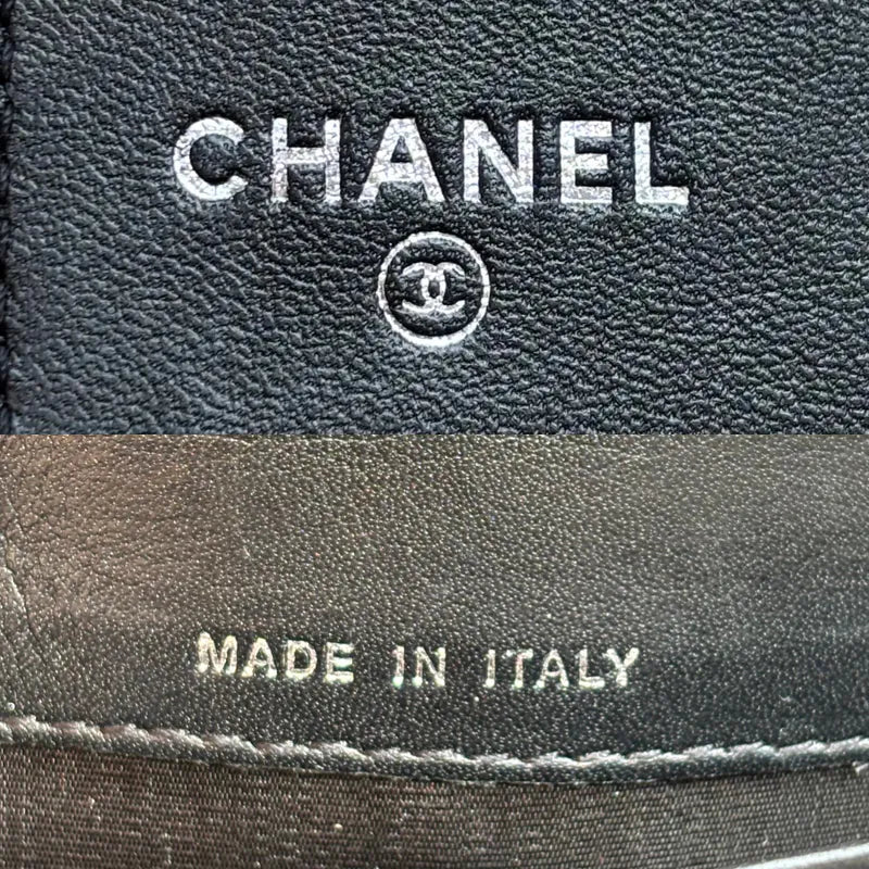 jw406-chanel-vintage-black-lambskin-long-wallet