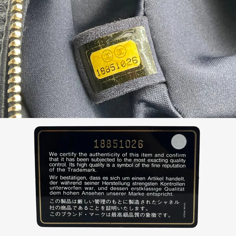 jah189-chanel-vintage-navy-lambskin-quilted-camera-bag