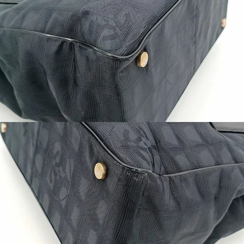 tk007-chanel-vintage-black-nylon-handbag