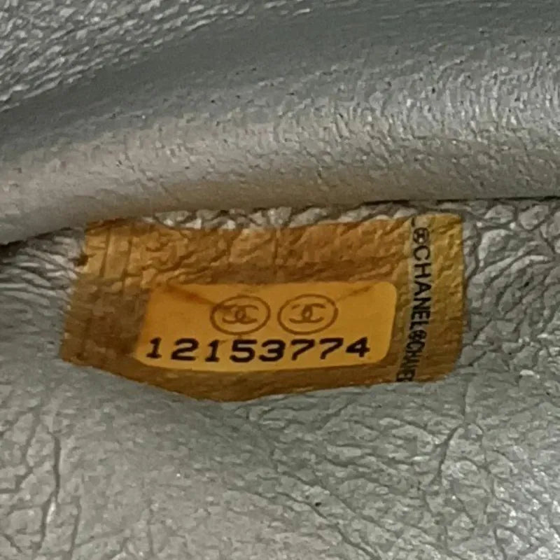 c387-chanel-black-calfskin-255-maxi-flap-bag