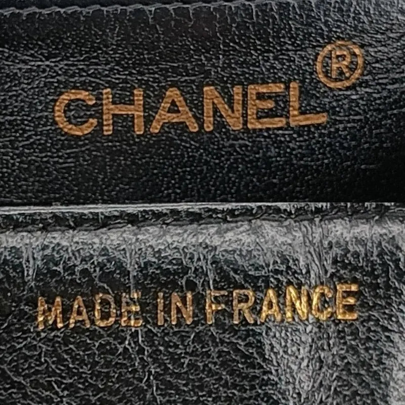 c360-chanel-vintage-black-lambskin-quilted-flap-handbag