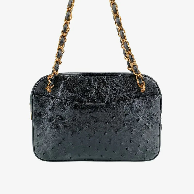 ra634-chanel-vintage-black-ostrichskin-camera-bag
