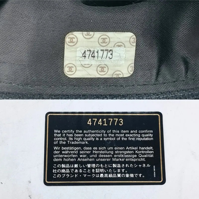 ra827-chanel-vintage-black-lambskin-quilted-camera-bag