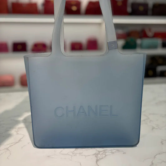 jw566-chanel-vintage-blue-jelly-rubber-tote-bag
